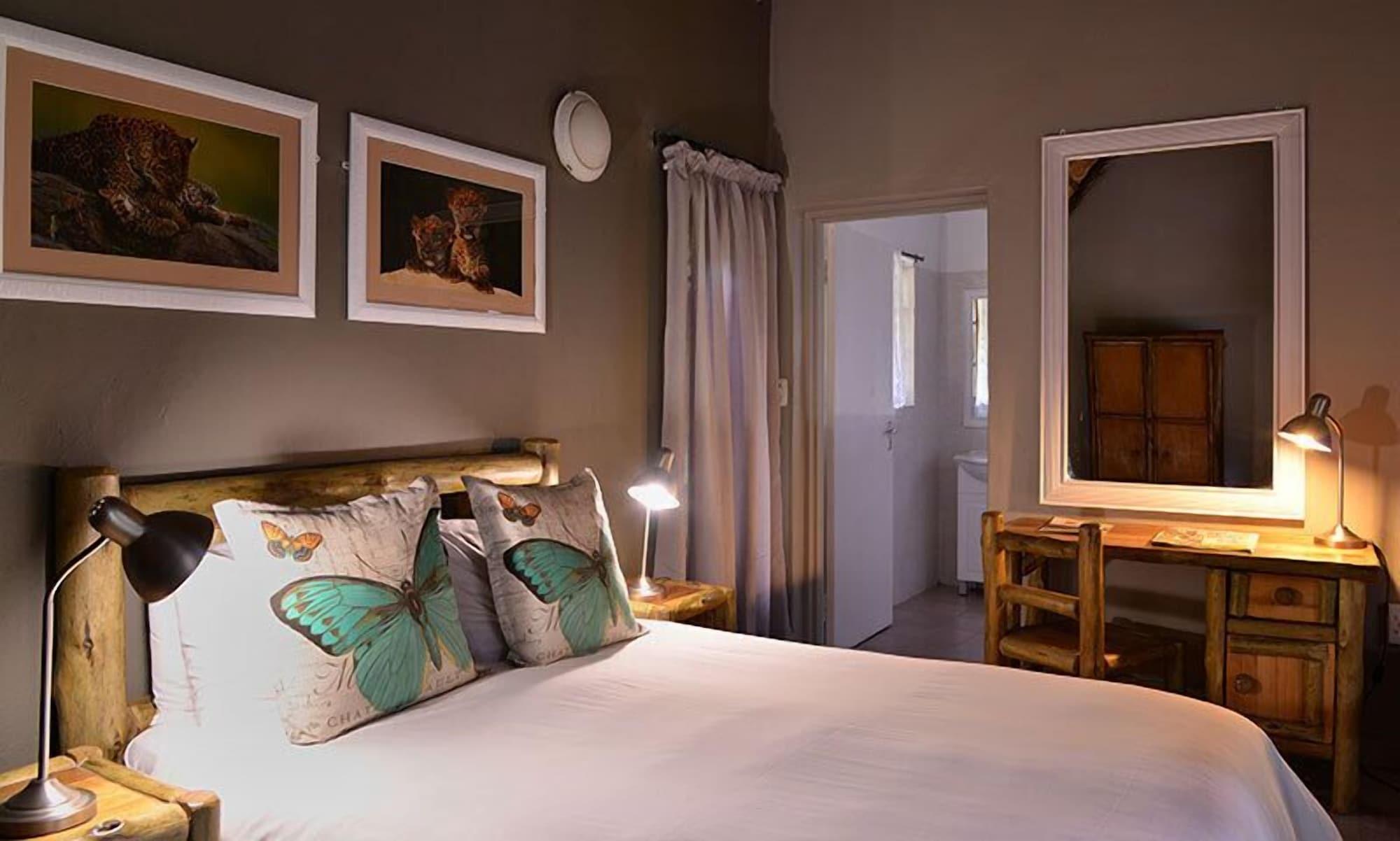Ebundu Lodge White River Bagian luar foto