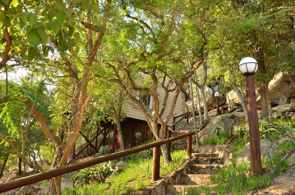 Ebundu Lodge White River Bagian luar foto