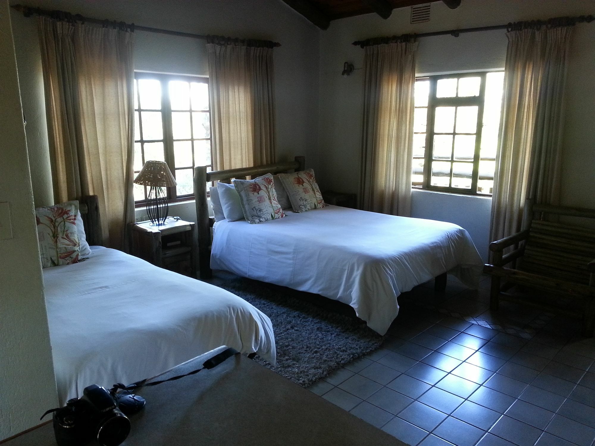 Ebundu Lodge White River Bagian luar foto